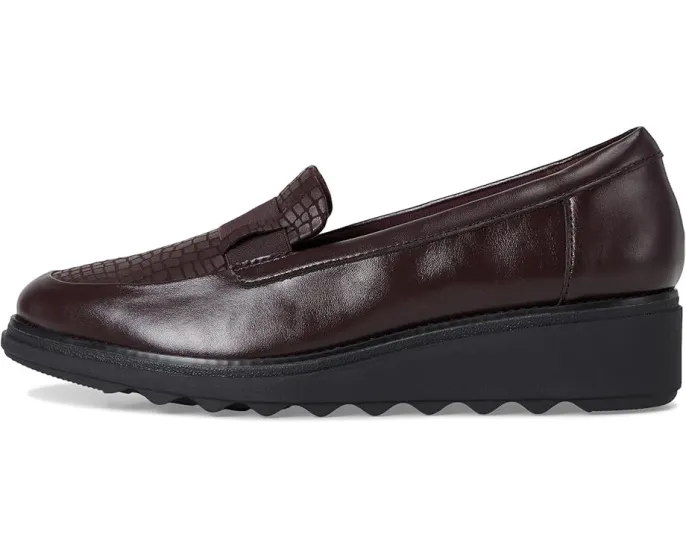 Лоферы Clarks Sharon Pace на платформе с подошвой EVA и стелькой Ortholite