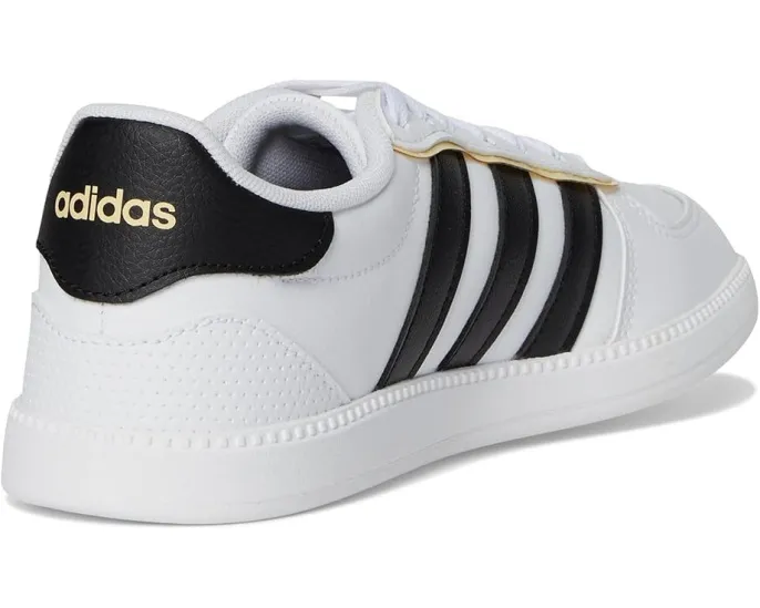 Повседневные кеды adidas Breaknet Sleek для детей из замшевой кожи