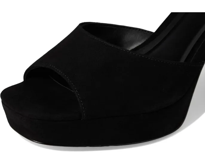 Босоножки Pearly Sandals от Pelle Moda на платформе с регулируемым ремешком