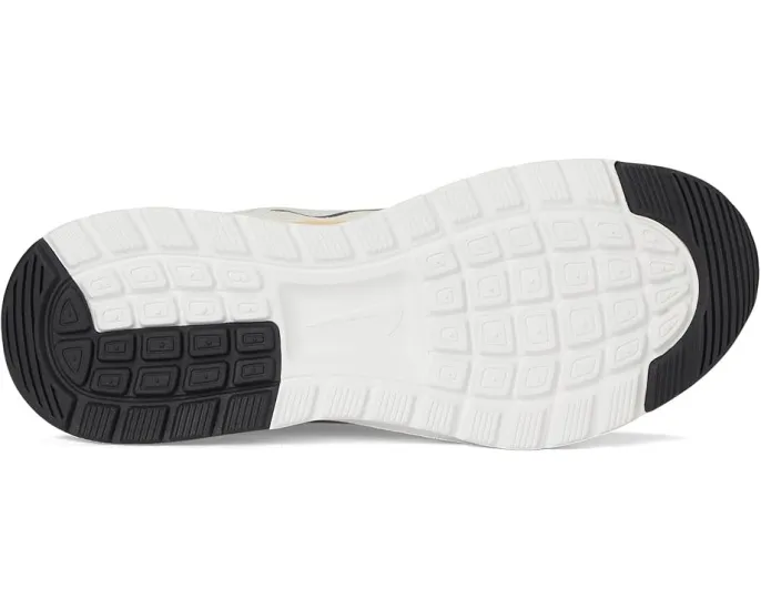 Кроссовки Nike Air Max Nuaxis с технологией Air для повседневной носки