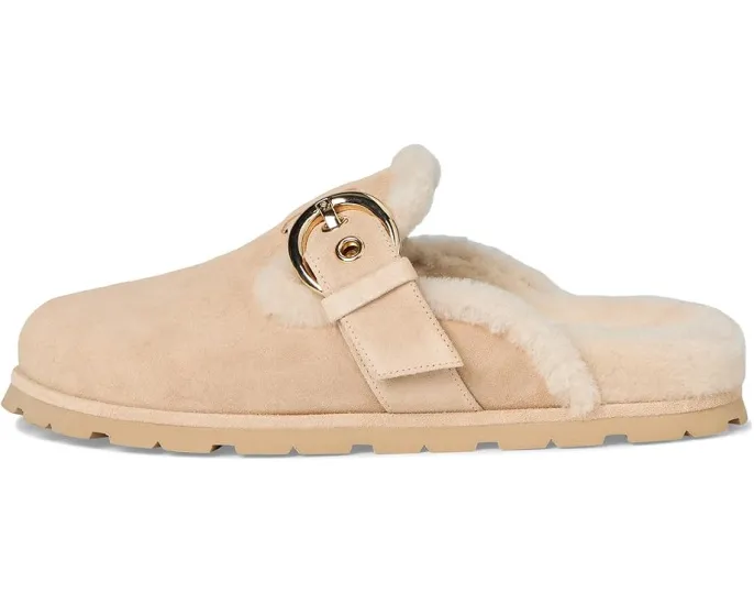 Stuart Weitzman Мюли Chrystie из овчины с большой пряжкой