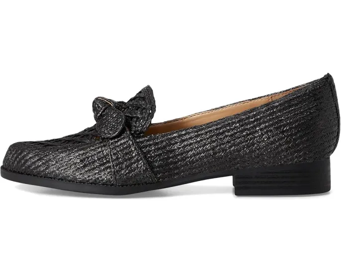 Лоферы Bandolino Lilanaa на квадратном каблуке с прорезным декором