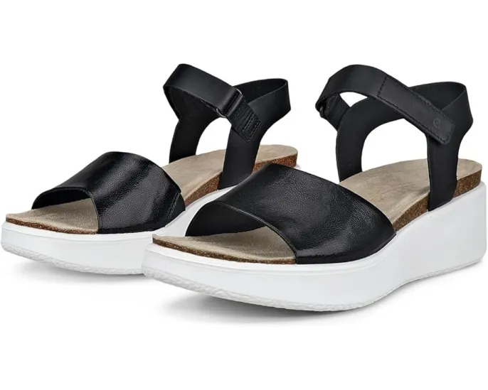 Босоножки ECCO Flowt Wedge Cork на пробковом каблуке с регулируемой лямкой