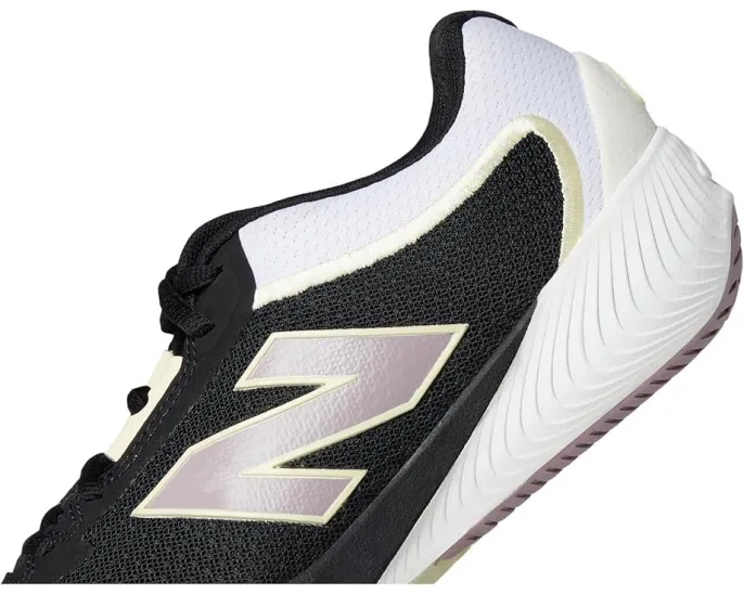 Теннисные кроссовки New Balance FuelCell 996v6 с пеной FuelCell и технологией NDure