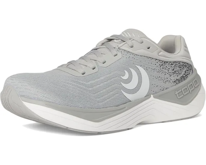 Трейловые кроссовки Topo Athletic Ultrafly 5 с подошвой Vibram Megagrip