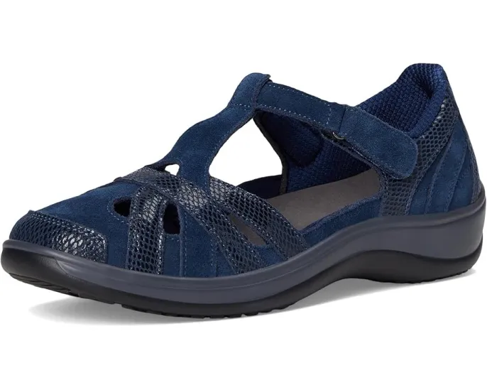 Лоферы Trotters Francey из кожи с резиновой подошвой
