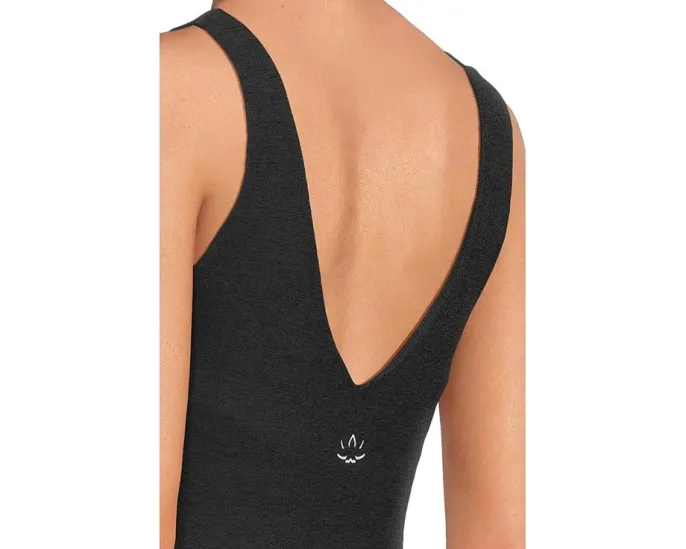 Beyond Yoga Комбинезон Spacedye Movin Mama для беременных