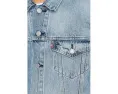 Куртка Trucker от Levi's с классическим дизайном и накладными карманами