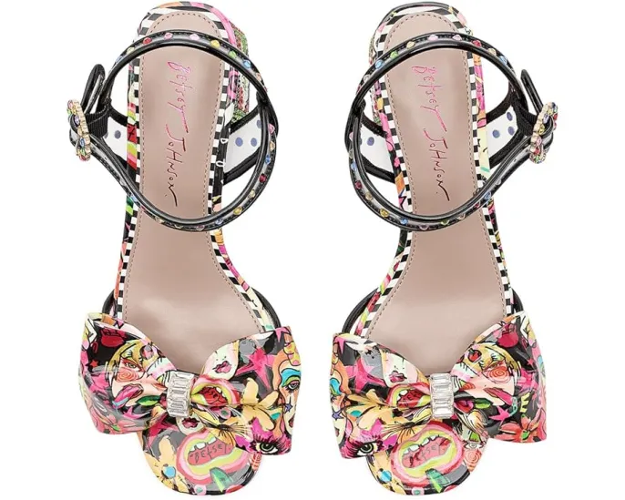 Босоножки Blue by Betsey Johnson Ardell с ярким цветочным принтом