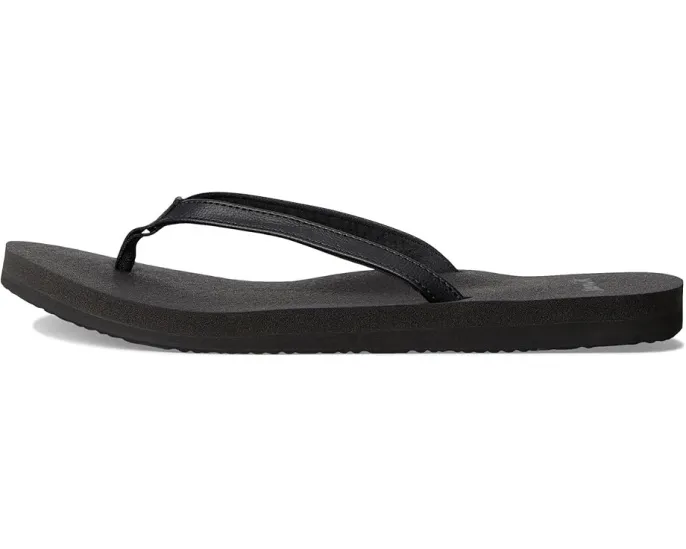 Сланцы Sanuk Yoga Joy II с ремешком-танго и стелькой из коврика для йоги