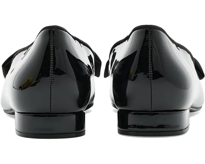 Лоферы Bandolino Auggie с острым носком и бантом на подошве из резины