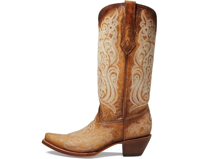 Сапоги Corral C4144 до середины икры с вышивкой и кубинским каблуком