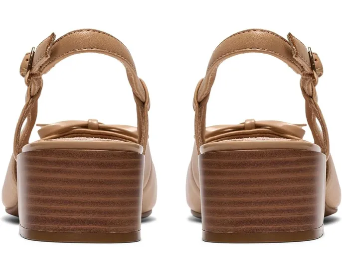 Туфли Iridessa Sling от Clarks с квадратным носком и ремешком на щиколотке
