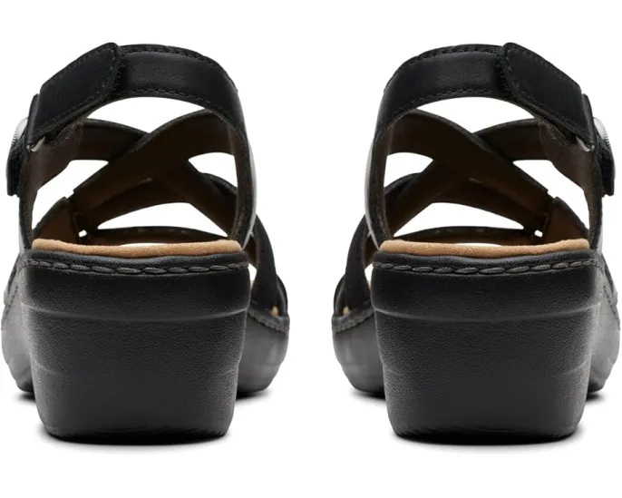 Босоножки Clarks Merliah Bonita на танкетке с кожаным верхом