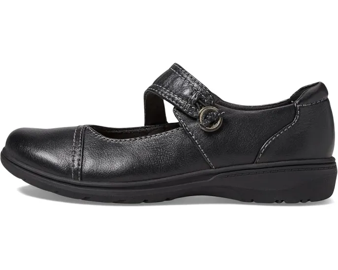 Лодочки Clarks Carleigh Jane с глянцевым верхом и эластичным ремешком