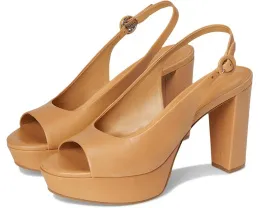 Босоножки Vega от Bernardo на платформе с регулируемой пряжкой