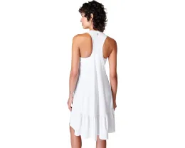 Короткое платье Sweaty Betty Explorer Club с открытой спиной и ярусами