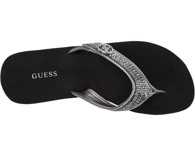 Сандалии GUESS Sarraly на платформе с металлическим декором и танкеткой