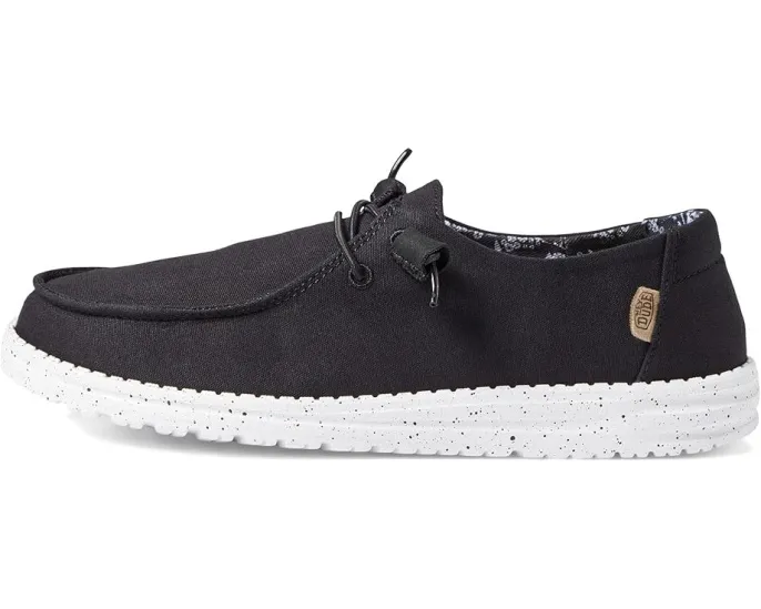 Повседневные слипоны Hey Dude Wendy Basic Wide с эластичной панелью и легкой подошвой