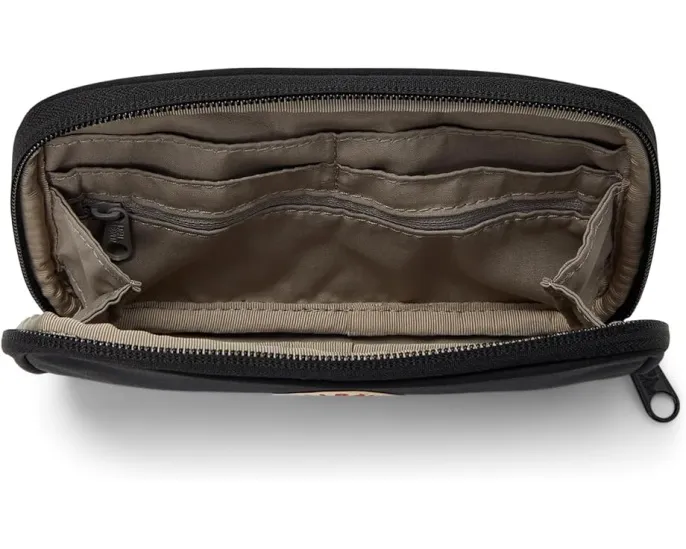 Дорожный кошелек Kanken Travel Wallet от Fjällräven для паспорта и документов