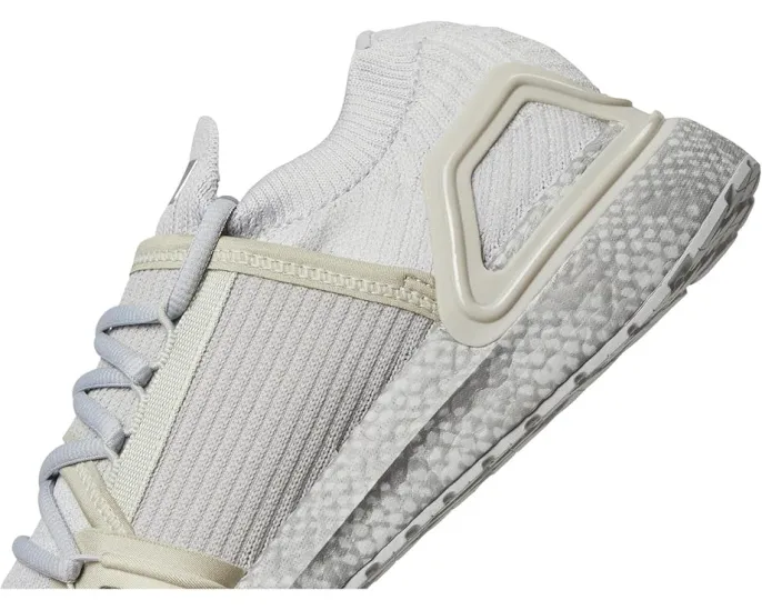 Кроссовки adidas by Stella McCartney Ultraboost DNA для бега