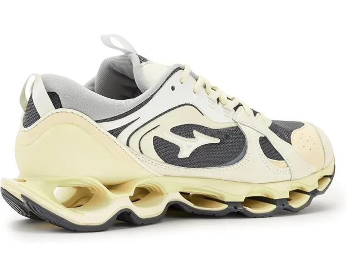 Кроссовки Mizuno Wave Prophecy Beta 2 с технологией Infinity Wave