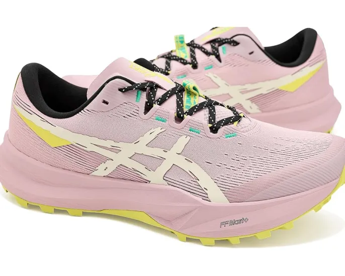 ASICS Fuji Lite 6 с амортизацией FF BLAST PLUS и переработанными материалами