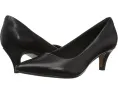 Лодочки Linvale Jerica с закрытым мысом и мягкой стелькой Clarks
