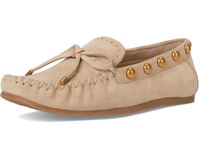 Лоферы Vince Camuto Sennett Studded Mocassin с заклепками