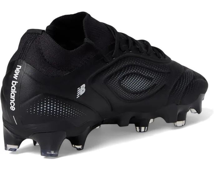 Футбольные бутсы New Balance Tekela Team Low Laced FG V5 для контроля и точности