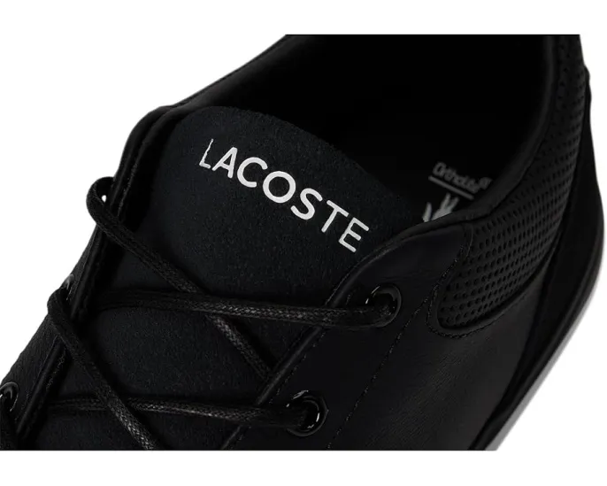 Кожаные кроссовки Lacoste Bayliss с перфорированным воротником