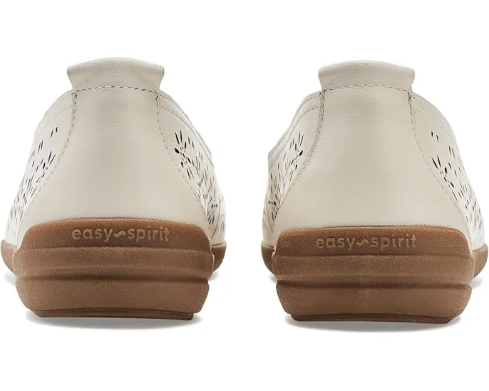 Балетки Easy Spirit Araceli из кожи с перфорацией и поддержкой свода
