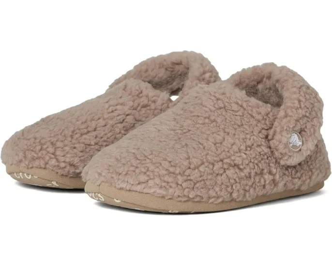 Уютные тапочки Crocs Classic Cozzzy с искусственным мехом и противоскользящей подошвой
