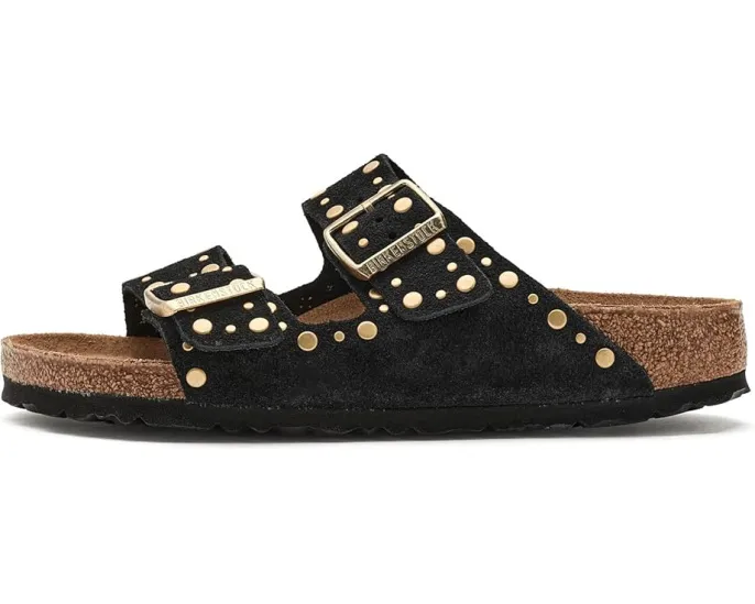 Биркенштоки Arizona Rivets из замши с клепками и пробковой стелькой