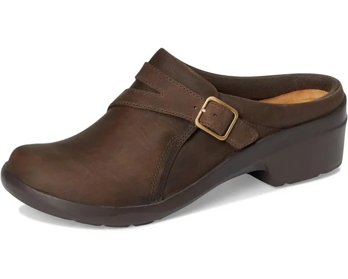 Слипоны Clarks Angie Braley из премиальной кожи с амортизирующей подошвой EVA