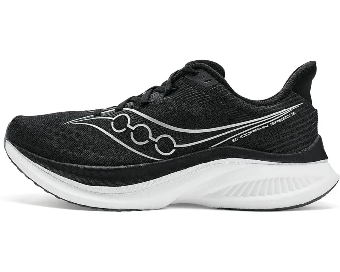 Беговые кроссовки Saucony Endorphin Speed 5 с технологией SpeedRoll