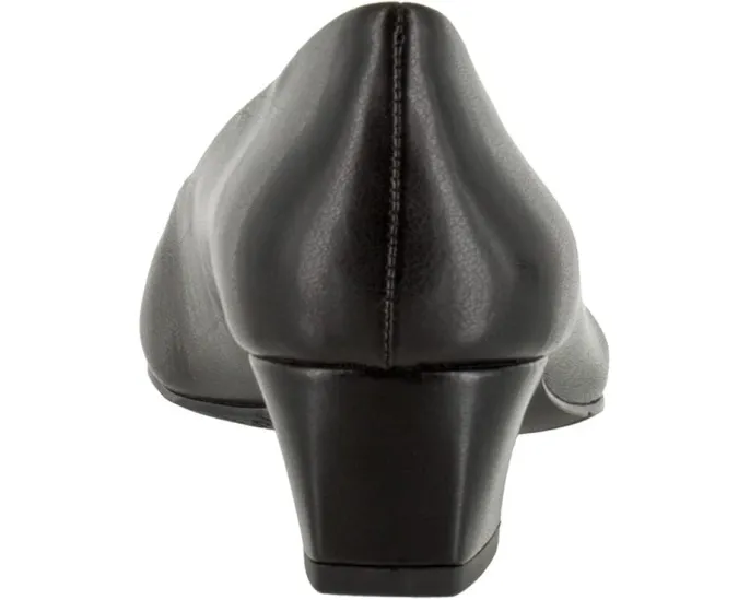 Туфли-лодочки Easy Street Prim с зауженным носком на квадратном каблуке