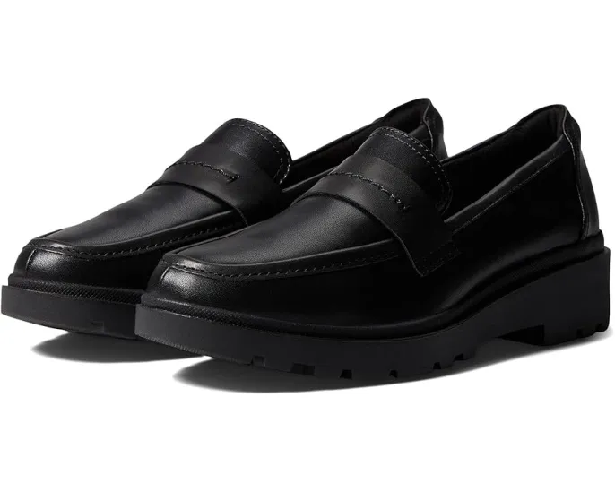 Лоферы Clarks Calla Ease с круглым носком и стелькой Ultimate Comfort
