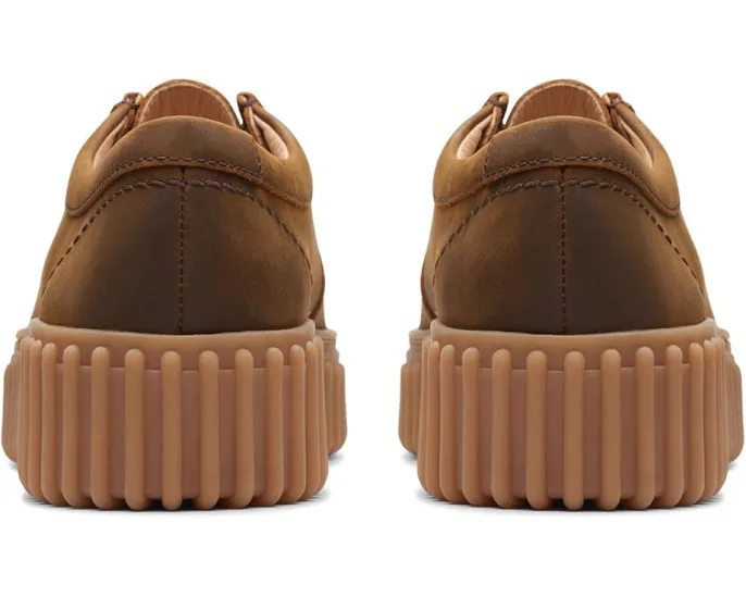 Туфли Clarks Torhill Bee из замши с кожаной стелькой