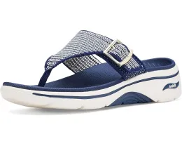 Сандалии SKECHERS GO Walk Arch Fit 2.0 Resort Day с блестками и клиньем