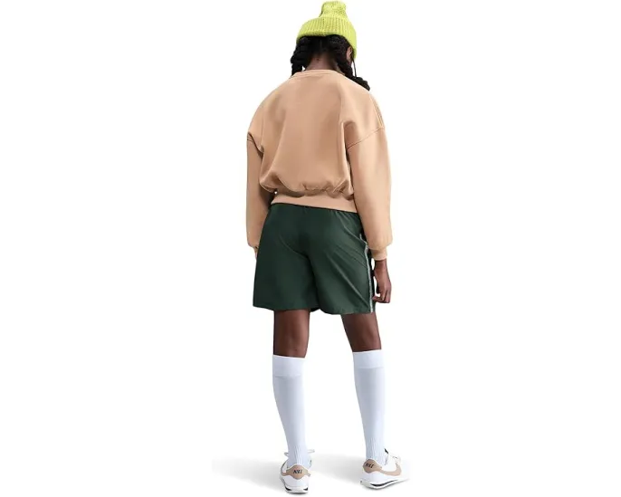 Свитшот Nike Kids Club Fleece Boxy Crew-Neck с вышитым логотипом