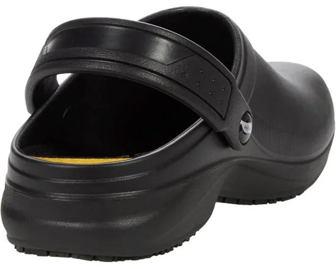 Рабочие туфли Skechers Riverbound с технологией Arch Fit и противоскользящей подошвой