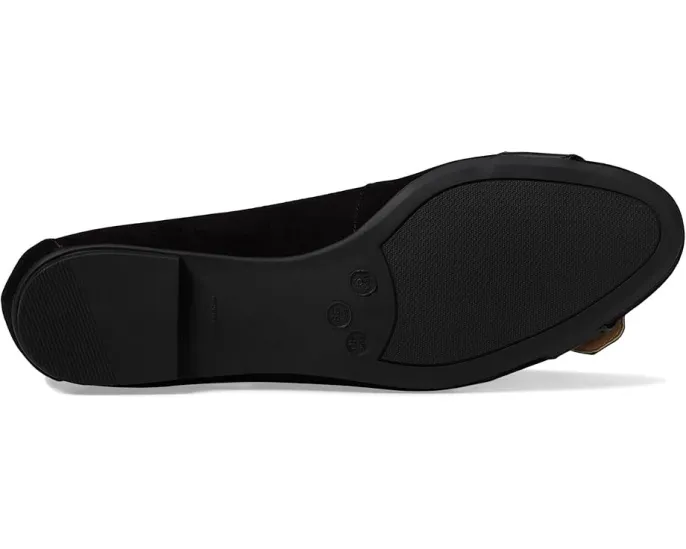 Балетки French Sole Ditto из замши с декоративной пряжкой