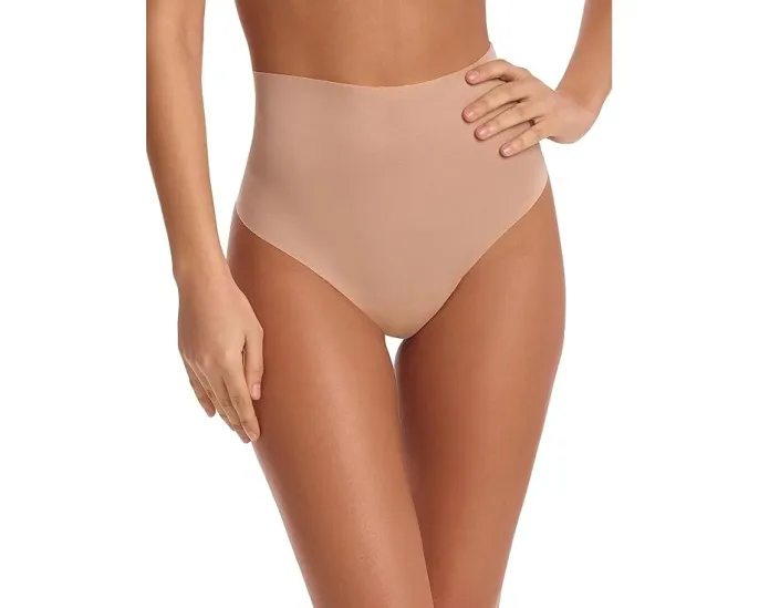 Трусы-стринги Commando Featherlight Control Thong CC307 с высокой компрессией