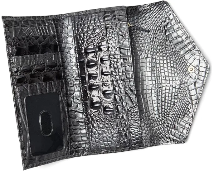 Кошелек Veronica в стиле конверта с десятью слотами для карт Brahmin