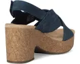 Сандалии Clarks Nerisa West на пробковом каблуке 75 мм с ручной строчкой