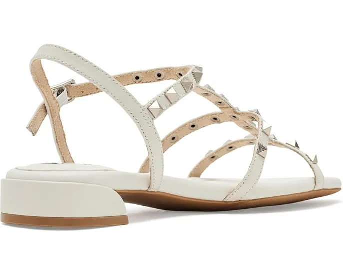 Босоножки Vaneli Becky с пирамидальными шипами на устойчивом каблуке