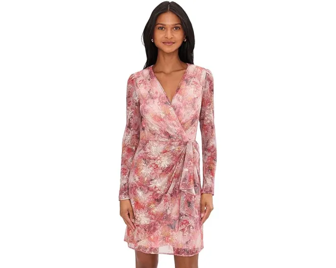 Платье Printed Metallic Crinkle с драпировкой от Adrianna Papell