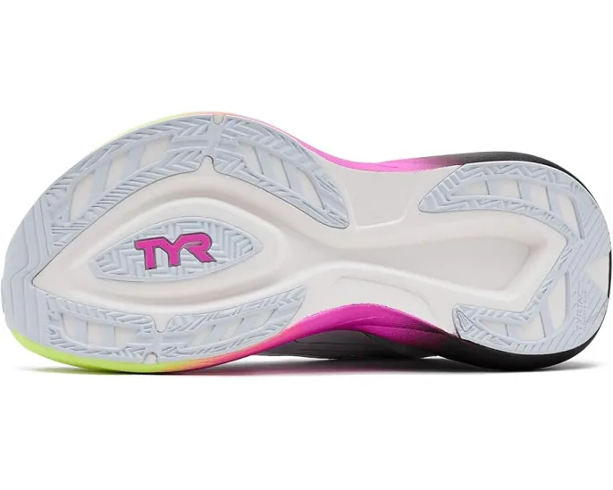 Беговые кроссовки TYR Maverick с широким носком и пеной Flighttime