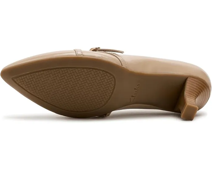 Туфли Kepley Star от Clarks с перекрестным ремешком и заостренным носком